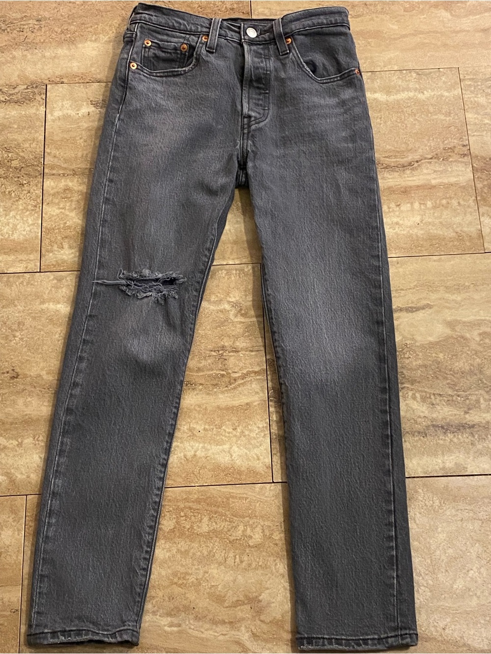 501 S Skinny Big E Women’s Jeans in Washed‎ Charcoal Button Fly Premium